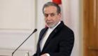 طهران تراهن على دور فرنسي لإحياء المفاوضات النووية