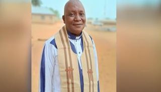 القس إدوين أتشي