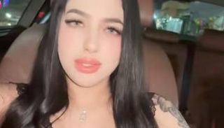 التيك توكر المعروفة باسم بنت الحاج