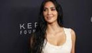 فحص جديد يكشف انخفاضا في نشاط دماغ كيم كارداشيان