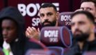 أول غياب منذ 1988 يوما.. سلوت يكشف سر استبعاد محمد صلاح