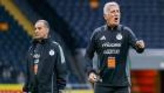 غيّر موقفه.. 3 لاعبين تحت مجهر مدرب الجزائر في كأس العرب