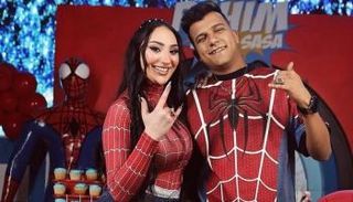 عصام صاصا وزوجته جهاد