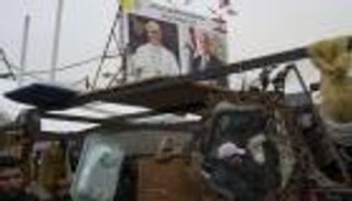 بيروت تستقبل بابا الفاتيكان.. نداء سلام وسط الغارات الإسرائيلية