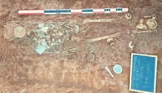 العثور على مقبرة غامضة في اليونان