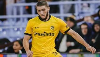 النجم الجزائري جوان حجام