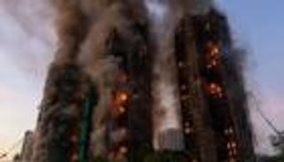 وسط اتهامات بالفساد.. هونغ كونغ تفتح تحقيقًا مستقلًا في الحريق الكارثي 