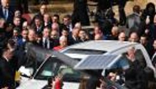 اليوم الأخير من الزيارة البابوية إلى لبنان… قداس حاشد وزيارة لمستشفى