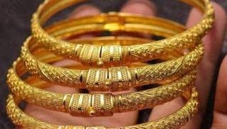 مشغولات ذهبية - أرشيفية