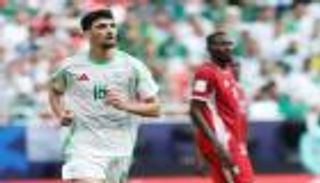 نجومية لكحل تتصدر.. 3 مشاهد من تعادل الجزائر والسودان بكأس العرب 2025