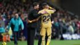 «يستحق الكرة الذهبية».. سيميوني يستسلم أمام نجم برشلونة