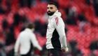 سلوت يلمح لانتهاء عهد محمد صلاح «الأساسي» في ليفربول