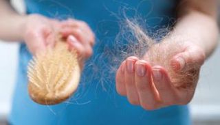 التوتر يوقظ خلايا قاتلة داخل الرأس تتسبب في فقدان الشعر