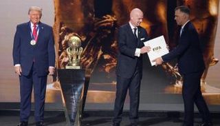 ترامب وإنفانتينو 