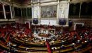 برلمان فرنسا يستجوب اليسار.. والتهمة «التواطؤ مع الإخوان»