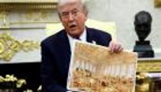 ترامب يحول البيت الأبيض لـ«تحفة فرنسية».. هكذا بدا «بيت الشعب» الأمريكي