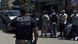 لبنان.. «قنبلة يدوية» تقتل طفلا وتُصيب والدته وابنتها إثر خلاف عائلي