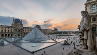 متحف اللوفر