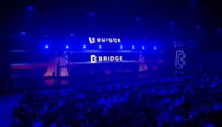 قمة بريدج 2025