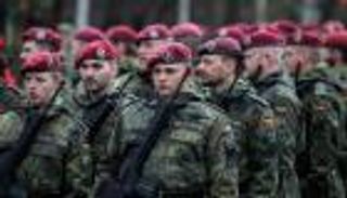 قوة أوروبا وروسيا في الميزان.. معادلات عسكرية ومالية