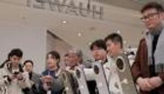 معركة الهواتف.. شركات صينية تتجاوز أبل في مجال الذكاء الاصطناعي