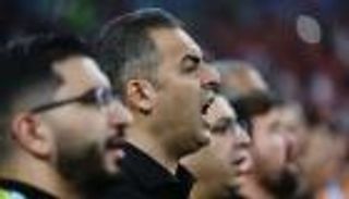 والدة مدرب فلسطين: رفع رؤوسنا في كأس العرب