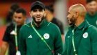 براهيمي وبن زية يوجهان رسالة قبل مواجهة منتخب الإمارات