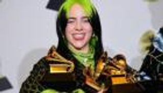 إطلاق الإعلان الرسمي لفيلم بيلي إيليش Hit Me Hard and Soft