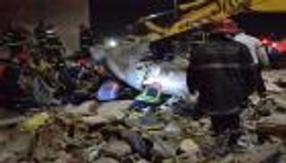 المغرب.. ارتفاع ضحايا انهيار مبنيين في فاس إلى 21 شخصا