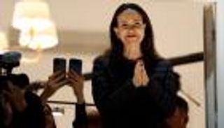 تنكرت مثل «الشبح».. كيف هربت حائزة نوبل للسلام من فنزويلا؟