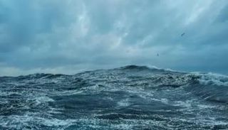 العاصفة بايرون