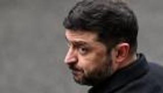 مفاوضات إنهاء حرب أوكرانيا.. زيلينسكي يكشف نقطتين عالقتين