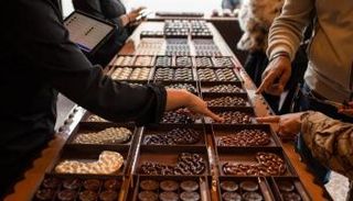 متاجر الشوكلاتة الفرنسية