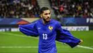بسبب الجزائر.. مروان الشماخ يهاجم ريان شرقي ويشيد بياسين عدلي