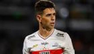 بسبب مشكلات القلب.. أوسكار ينهي مسيرته الكروية