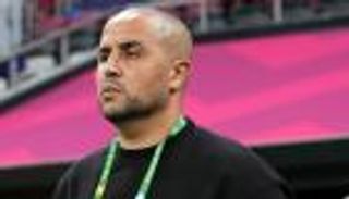 بعد الخروج من كأس العرب.. بوقرة يرحل عن منتخب الجزائر