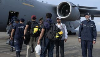 فرق الإغاثة الإماراتية تختتم مهامها الإنسانية في سريلانكا