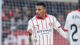 المغربي عز الدين أوناحي لاعب جيرونا