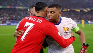 كيليان مبابي وكريستيانو رونالدو