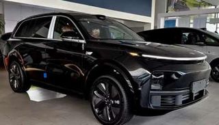 سيارة Li9 ULTRA الكهربائية