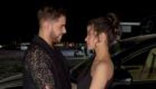 ياسين رشدي يهدي نور عمرو دياب &laquo;جمال عنيها&raquo;.. هل ارتبطا؟