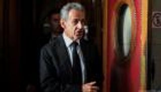 كواليس حماية رؤساء فرنسا.. حارس سابق يكشف &laquo;أدق الأسرار&raquo;