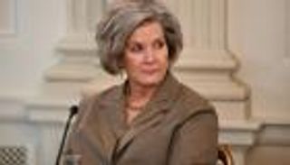 &laquo;ترامب يملك شخصية مدمن كحول&raquo;.. تعليقات مدوية لكبيرة موظفي البيت الأبيض