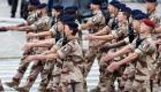 الناتو يراهن على باريس.. الجيش الفرنسي يقود &laquo;قوة الردع&raquo;