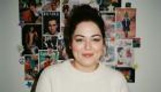 وفق شهادات الجيران.. القصة الكاملة لحريق شقة الفنانة نيفين مندور