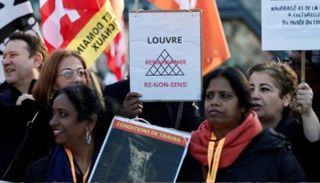 أزمة متحف اللوفر بباريس