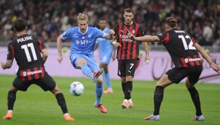 مشاهدة مبارة ميلان ونابولي اليوم 