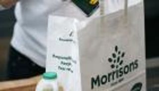 موريسونز.. أول سلسلة سوبر ماركت في بريطانيا تؤجل أهداف صافي الانبعاثات حتى 2050