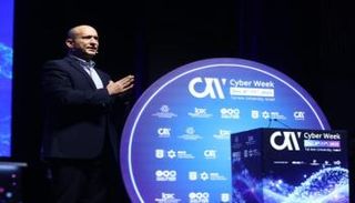 نفتالي بينيت