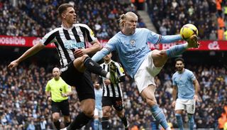 نيوكاسل يونايتد ومانشستر سيتي